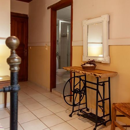 Amnisiades Apartments Картерос Экстерьер фото