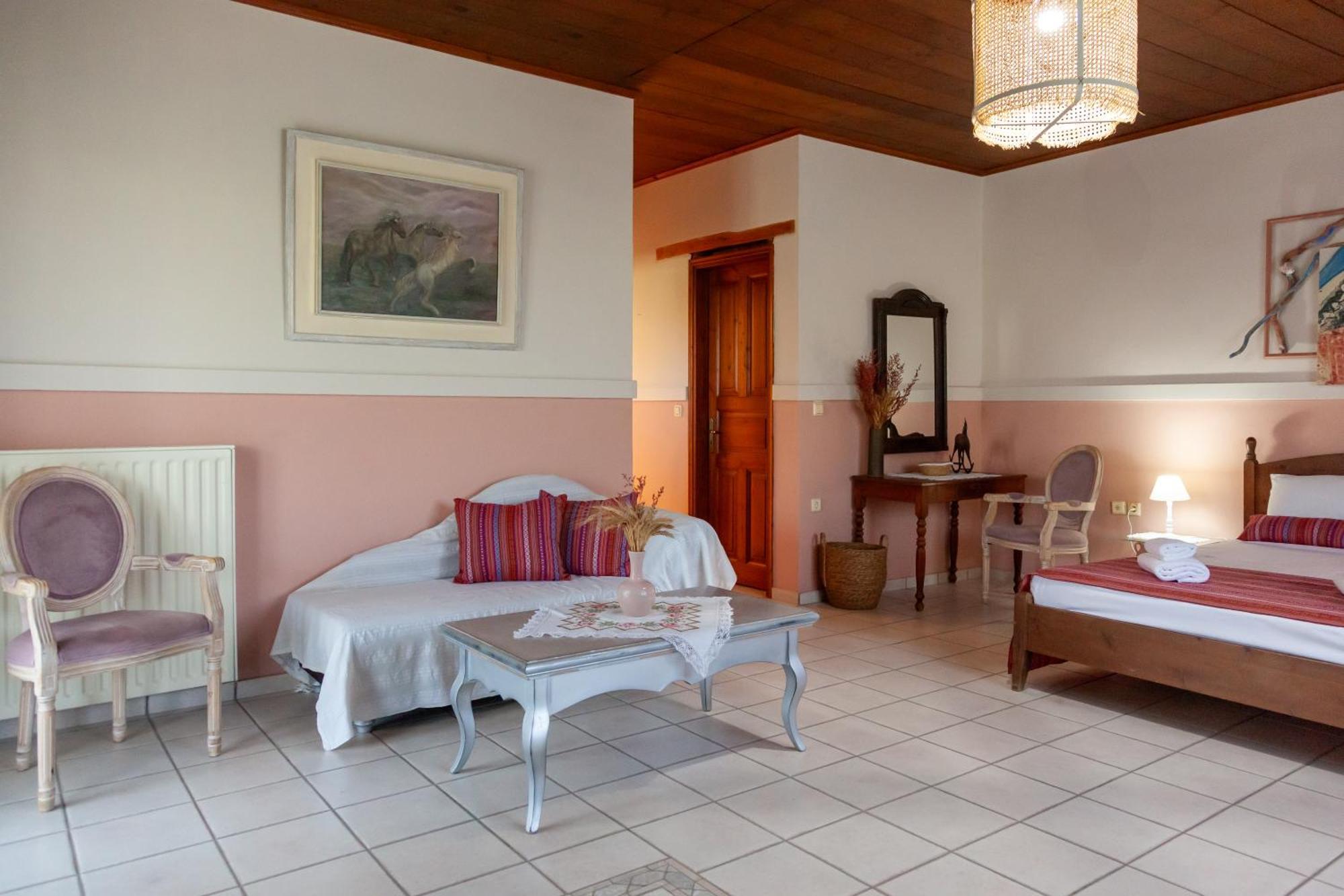Amnisiades Apartments Картерос Экстерьер фото