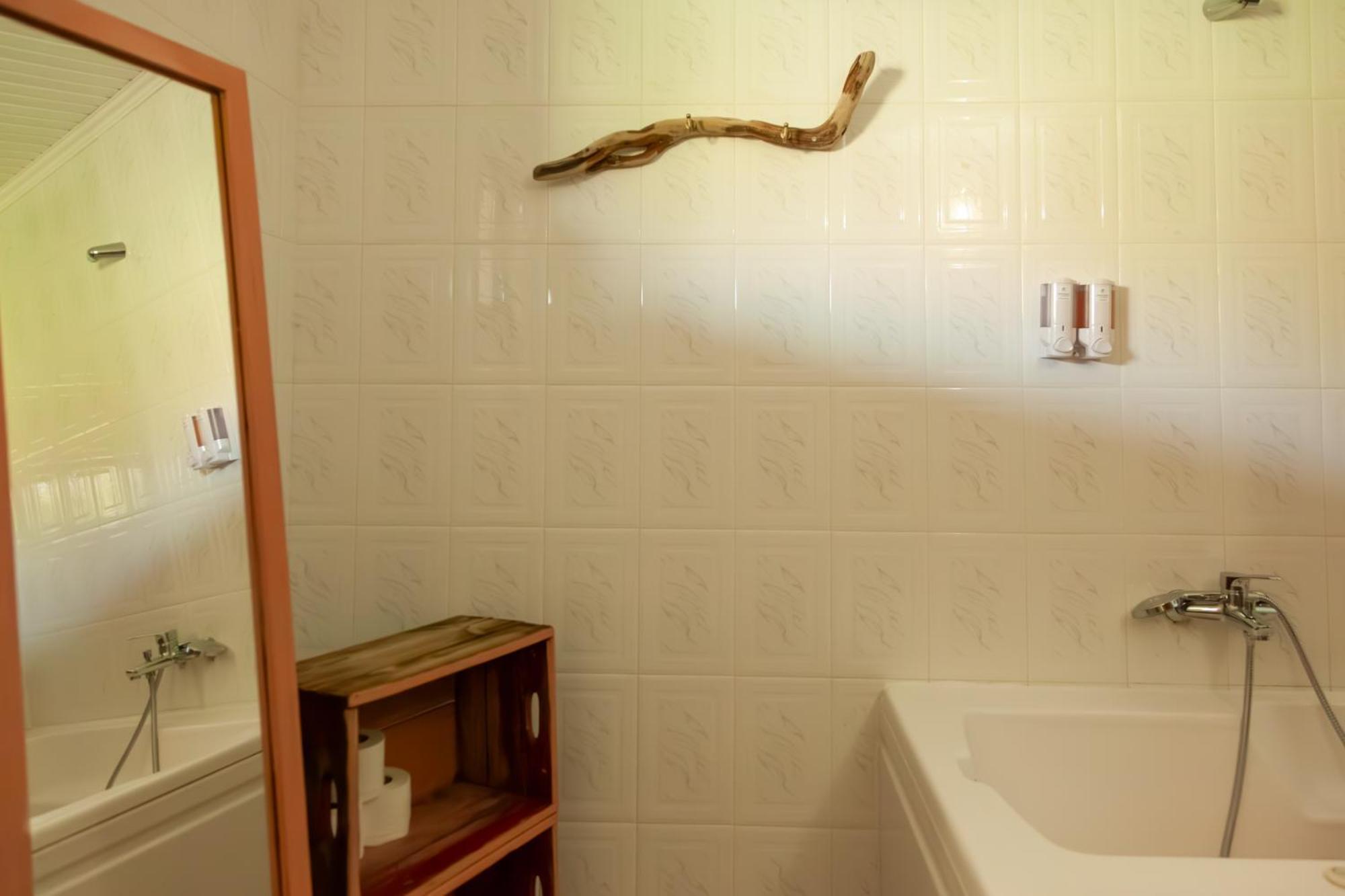 Amnisiades Apartments Картерос Экстерьер фото